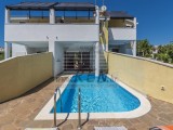 Casa - , Novigrad (03983)