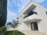 Casa - , Novigrad (05452)